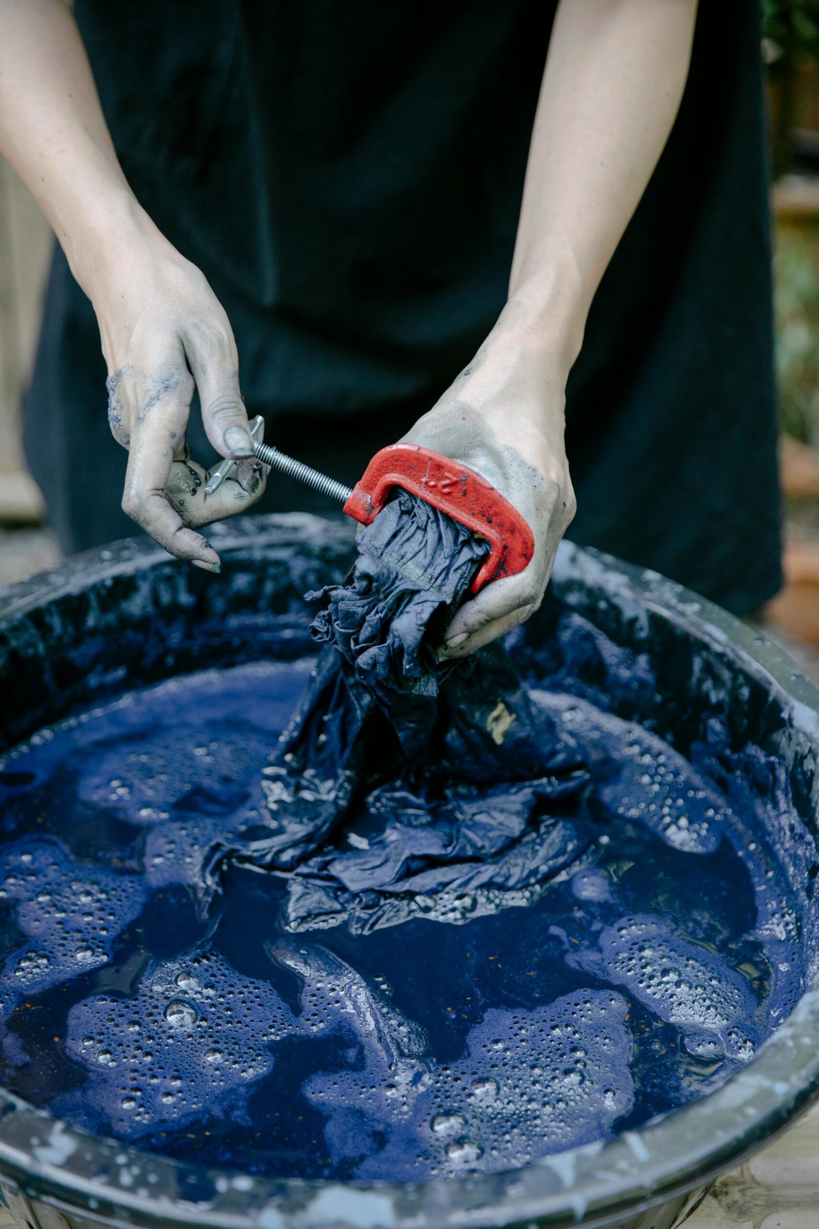 Hands Tie Dyeing Fabric